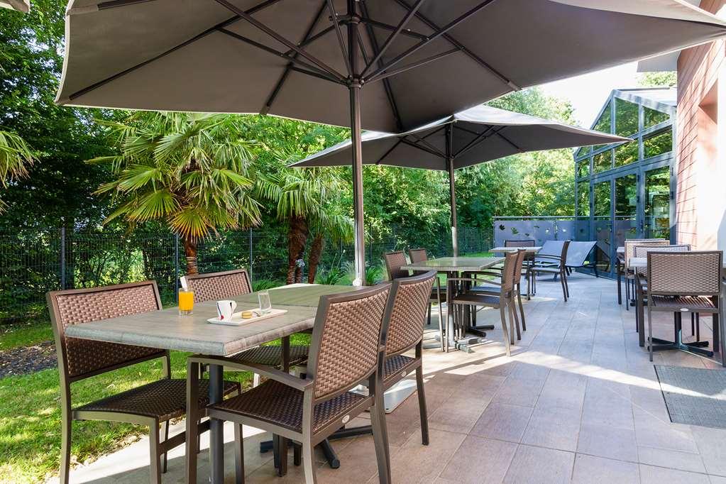 The Originals Boutique Hotel Restaurant Saint James, Montaigu-Vendee Ngoại thất bức ảnh