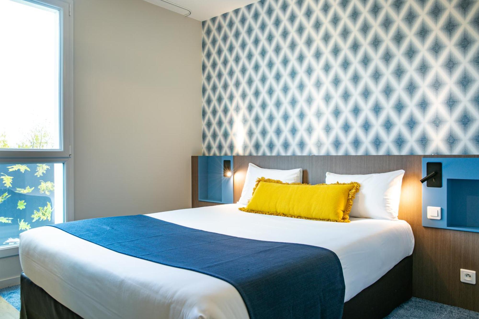 The Originals Boutique Hotel Restaurant Saint James, Montaigu-Vendee Ngoại thất bức ảnh