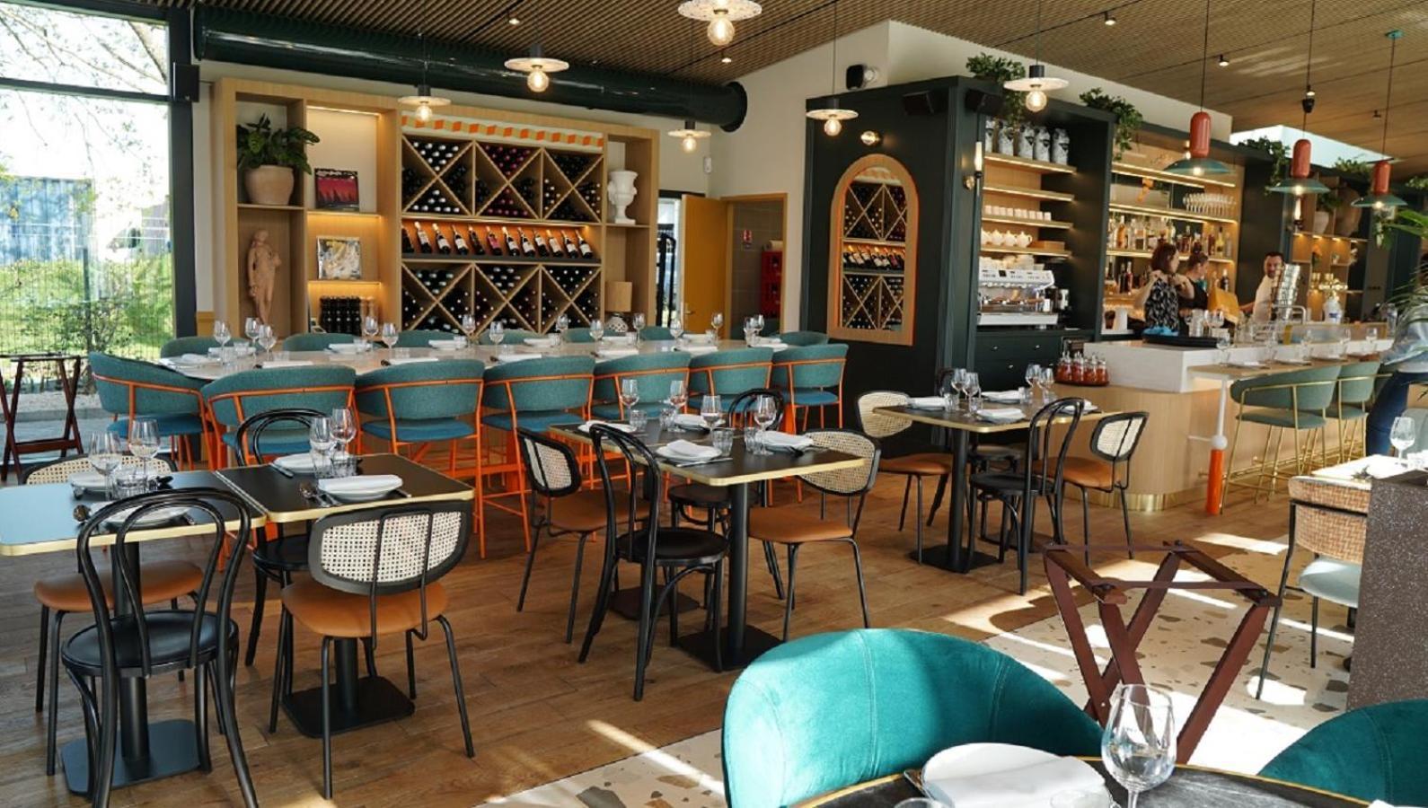 The Originals Boutique Hotel Restaurant Saint James, Montaigu-Vendee Ngoại thất bức ảnh
