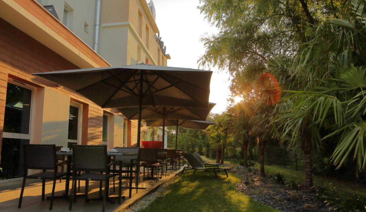 The Originals Boutique Hotel Restaurant Saint James, Montaigu-Vendee Ngoại thất bức ảnh